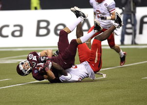 九游游戏中心官网-中国足球比赛球员状态，中国队足球比赛球员